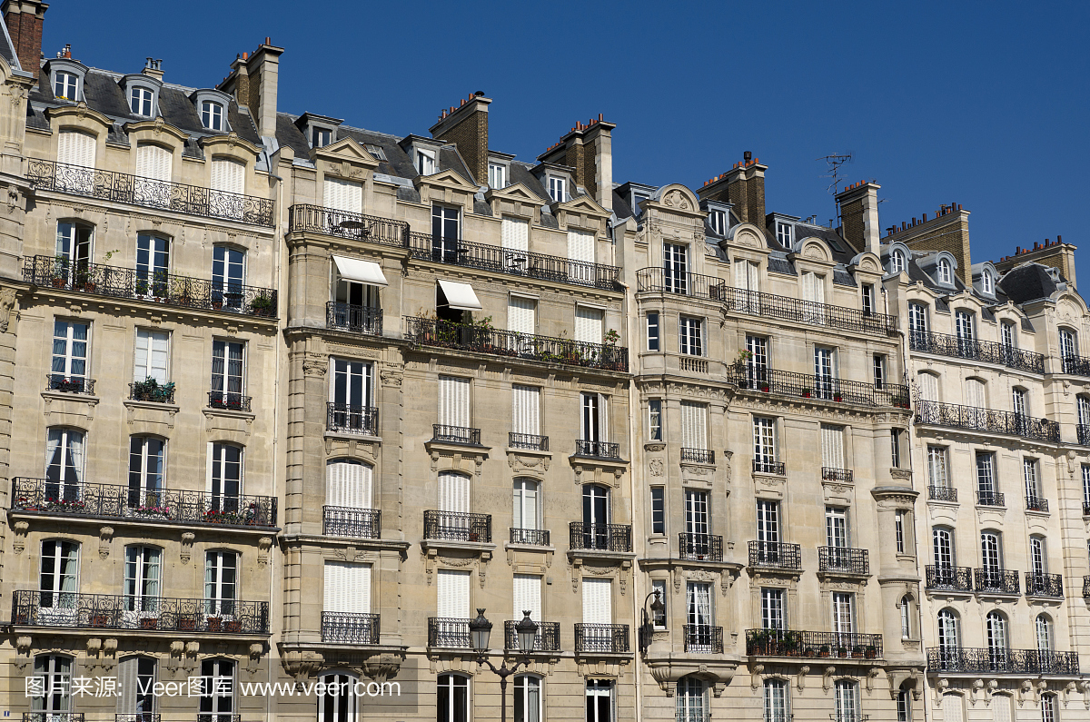 研究报告称今年以来法国多个城市的房地产价格下降