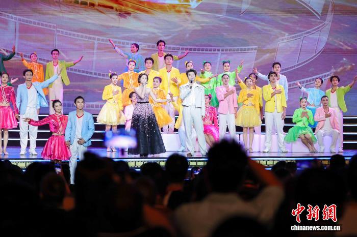 第七届海南岛国际电影节在三亚开幕