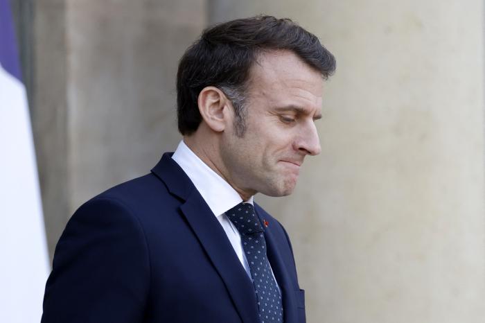 马克龙宣布法国将建造一艘新航母