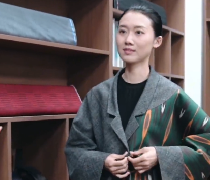 从新疆到巴黎 艾德莱斯秀出中国职教风采