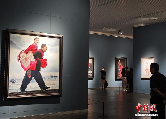 王沂东油画艺术展长沙开展 80幅佳作呈现“乡土诗意”